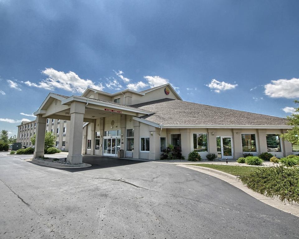 Comfort Inn & Suites Dimondale - Lansing Buitenkant foto
