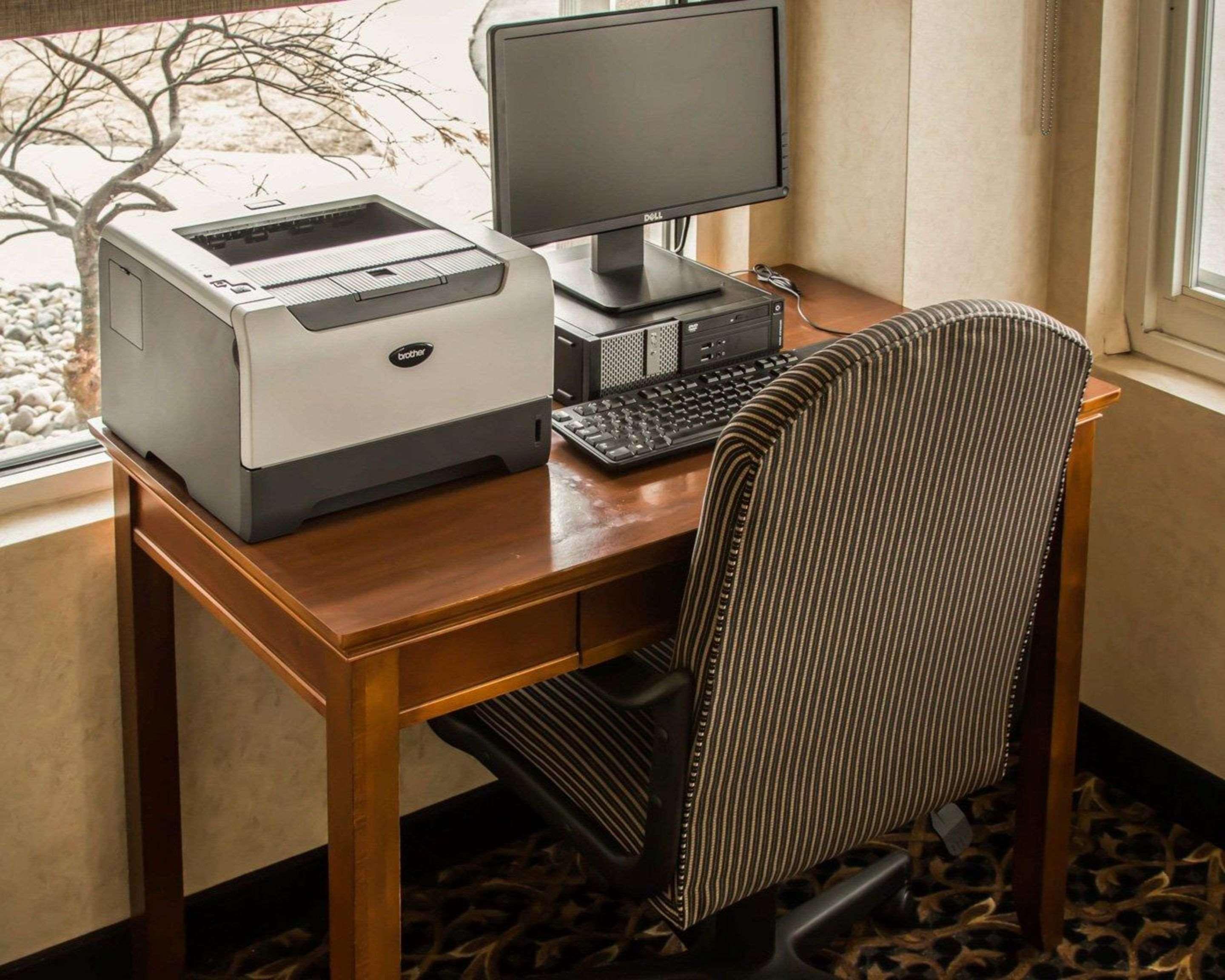 Comfort Inn & Suites Dimondale - Lansing Buitenkant foto