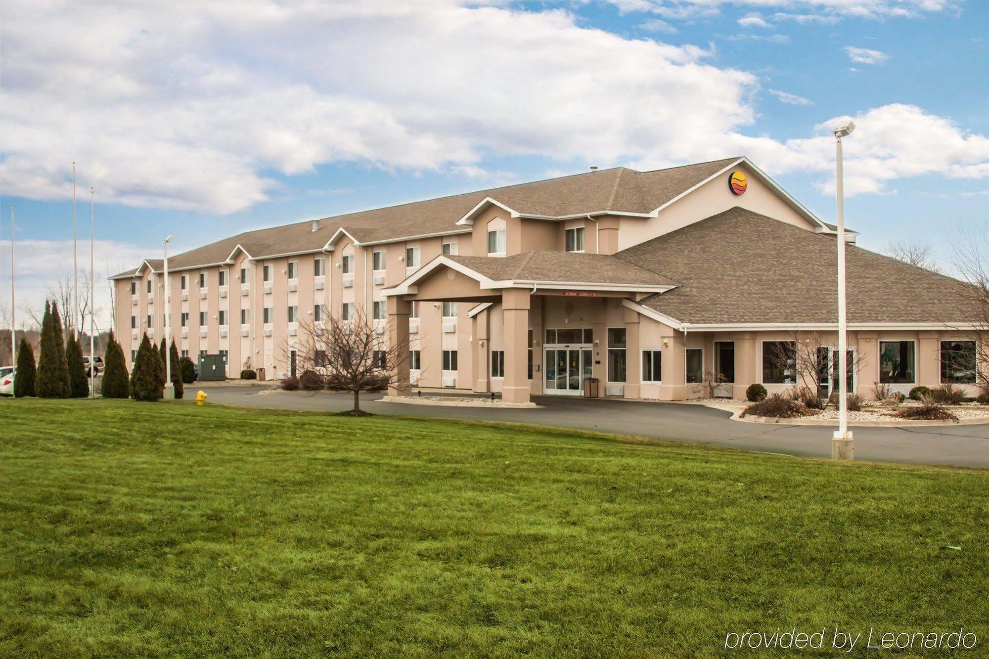 Comfort Inn & Suites Dimondale - Lansing Buitenkant foto